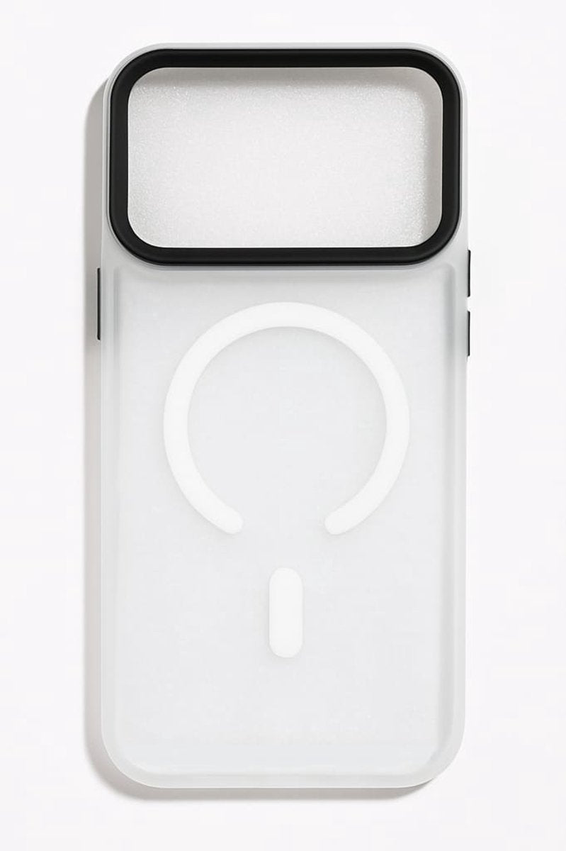 iPhone 17 Pro Max Hoesje – TPU Backcover met MagSafe – Schokbestendig & Gripvast - Wit